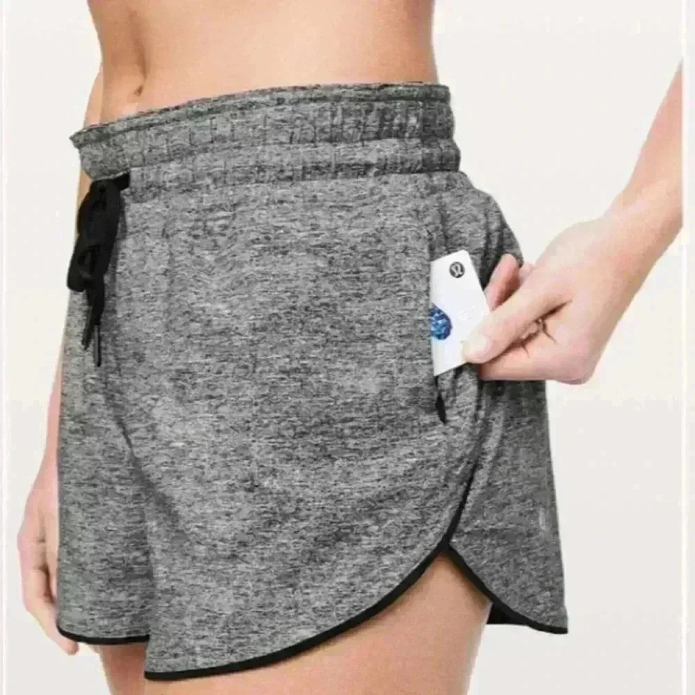 Lululemon Choose A Side Short *3"
Heather Lux Multi Black / Black - Picture 2 of 9